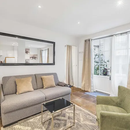 Bella Citta Apartment *