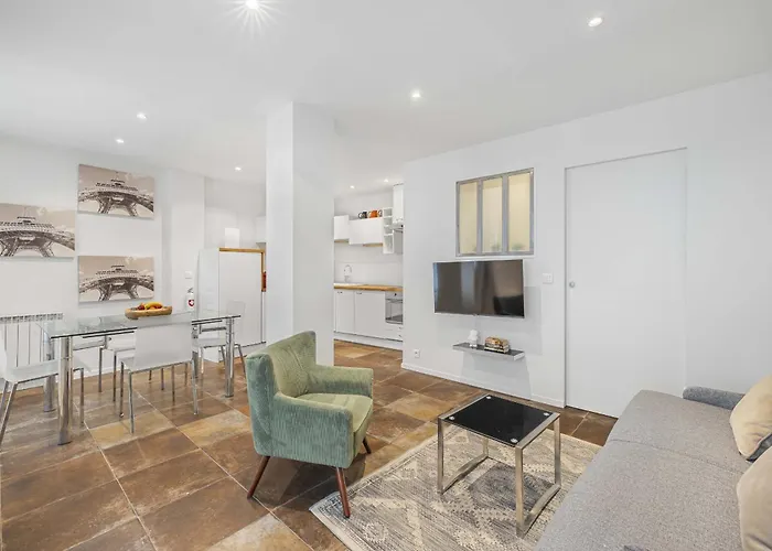 Bella Citta Apartment *